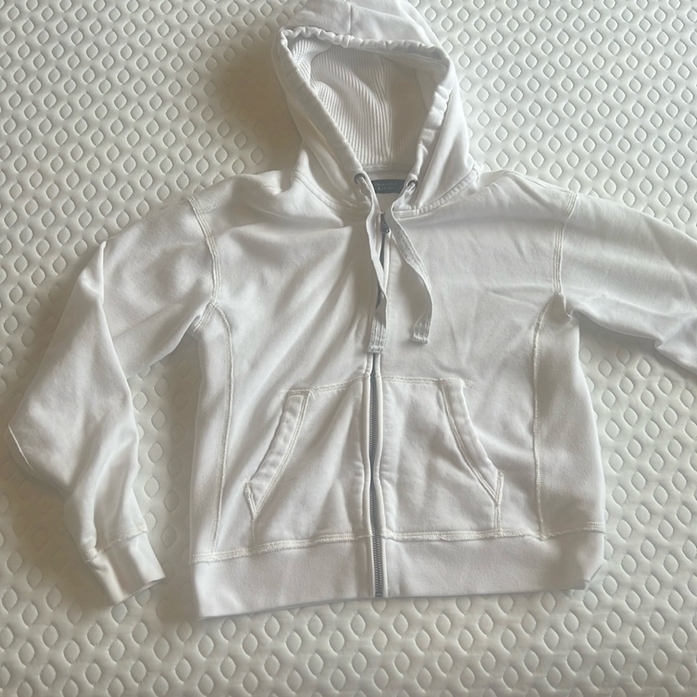 White A&F hoodie